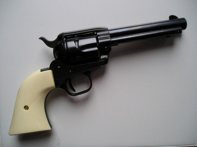 Colt_22Scout003 (640x479)