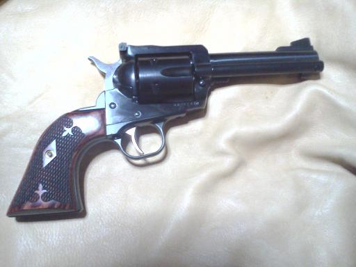 Ruger with Fluer De Lis Grips