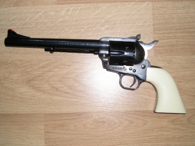 Colt New Frontier 45