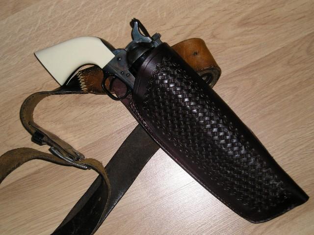 Last holster II (640x479)